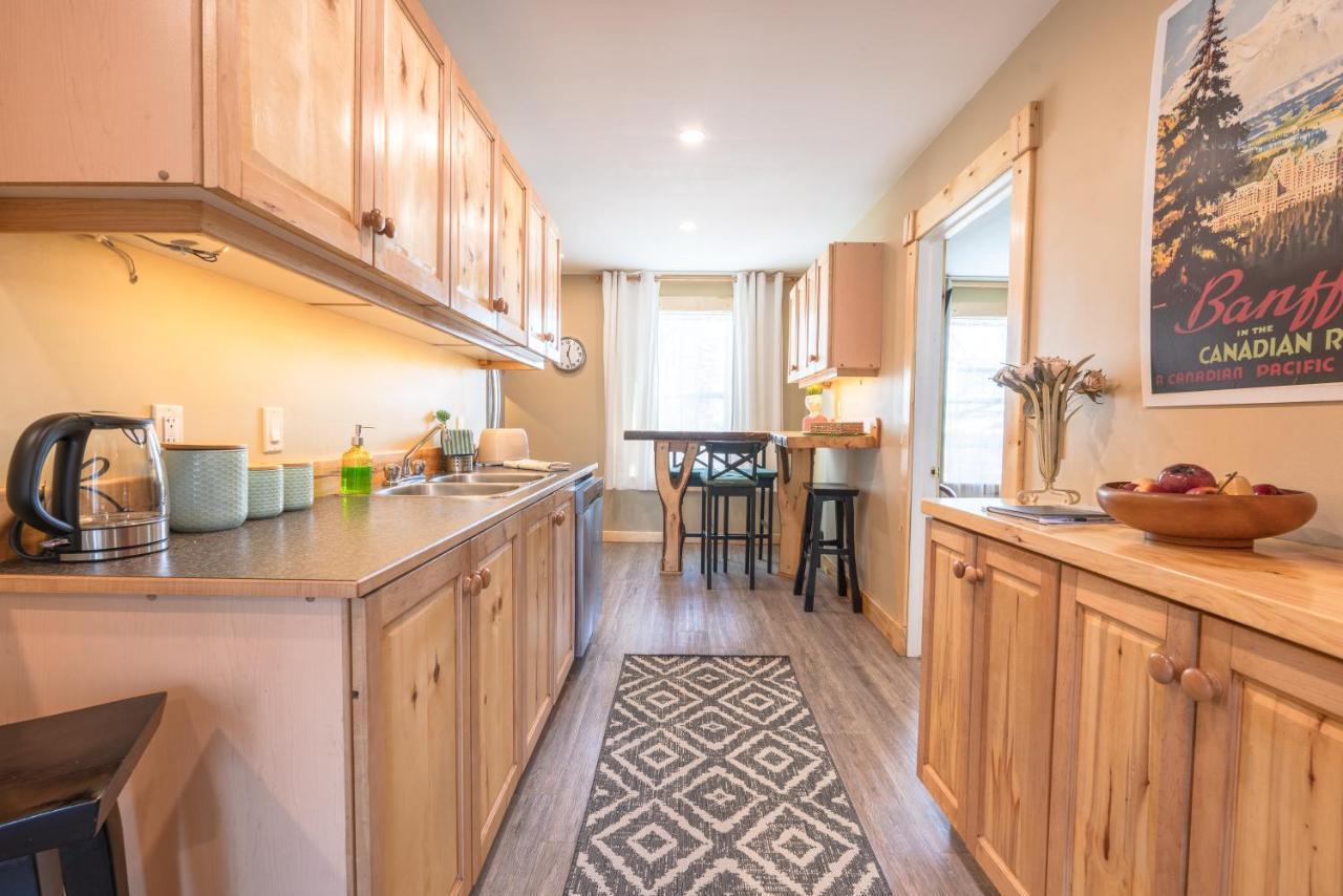 YYC Craftsman'S Loft - Heritage Charm - Ac - 5 Min Dt מראה חיצוני תמונה